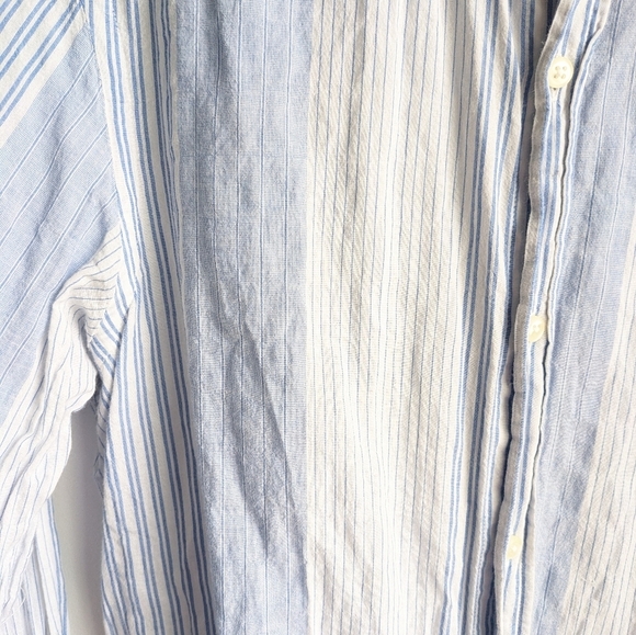 Light striped button down shirt - Picture 3 of 7